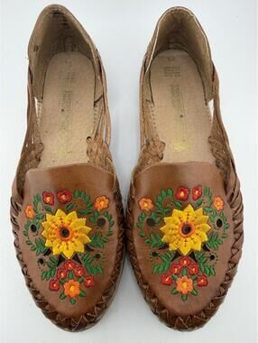 Vintage Artisan Crafted Leather Flats 7 Brown Embroidered Floral Boho